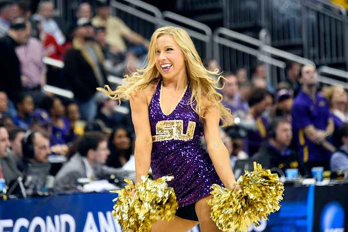 LSU-cheerleaders-X159395_TK1_1311_0.jpg